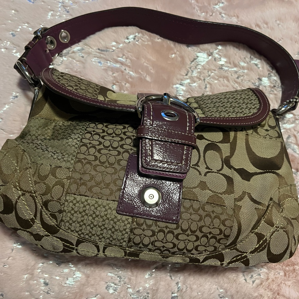 Coach Poppy Soho khaki and Purple patent purse
